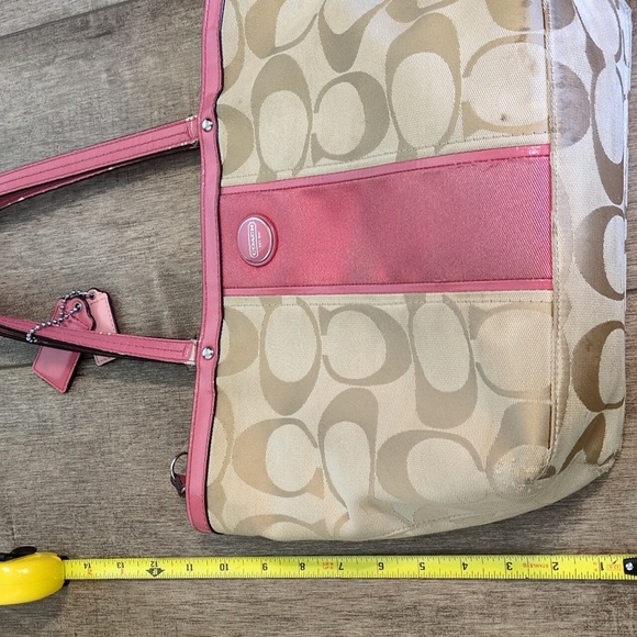 Coach Pink and Tan Women's Bag - Picture 11 of 14
